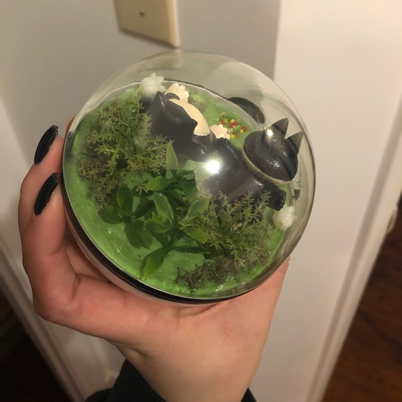 ✖️keeping✖️ - Picture 2 of 2